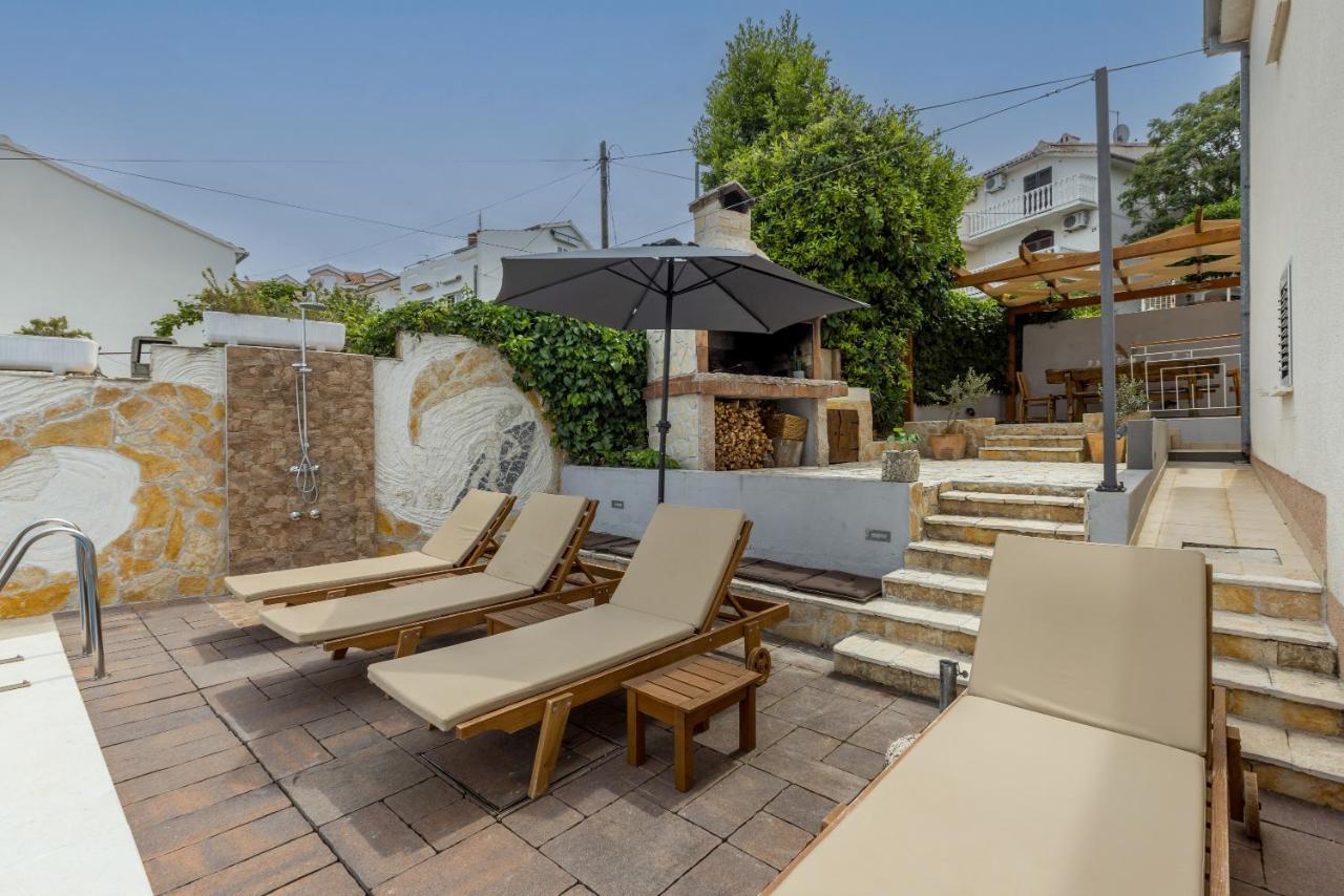 Villa Costa Blu With Pool By The Sea Trogir Exteriér fotografie